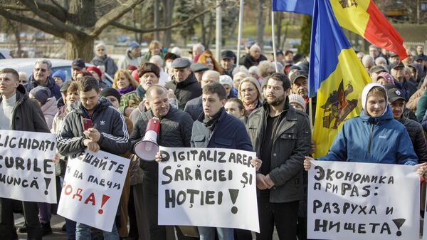 Протест коммунистов и социалистов в Кишиневе: люди устали от этой власти - Sputnik Молдова